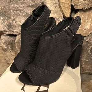 Like new (worn twice) Cato Black Chunky Heels size 8